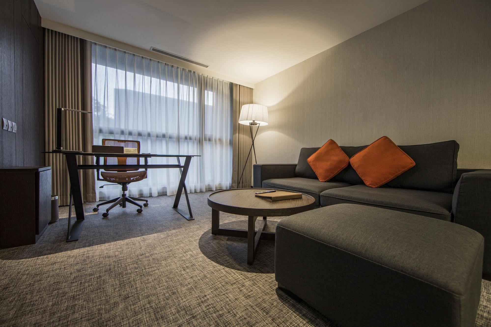 Platinum Hotel Tân Điếm Ngoại thất bức ảnh